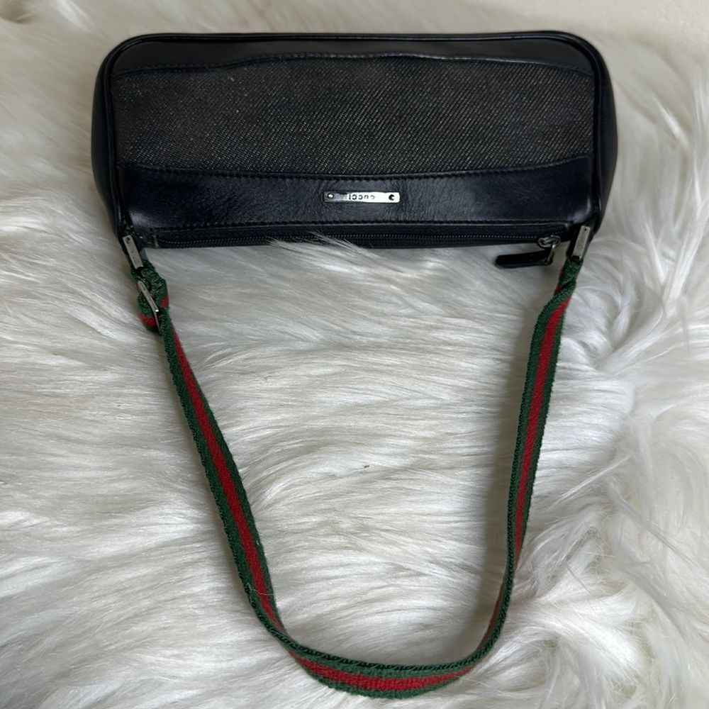 💯Authentic Gucci Shoulder bag with Cherryline 🍀 - Picture 5 of 13